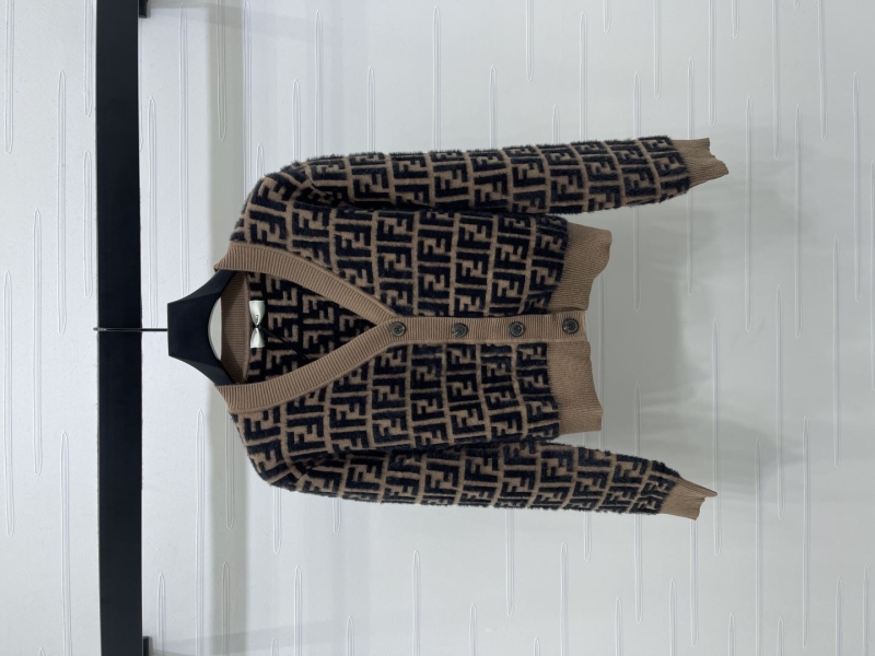 F**di sweater